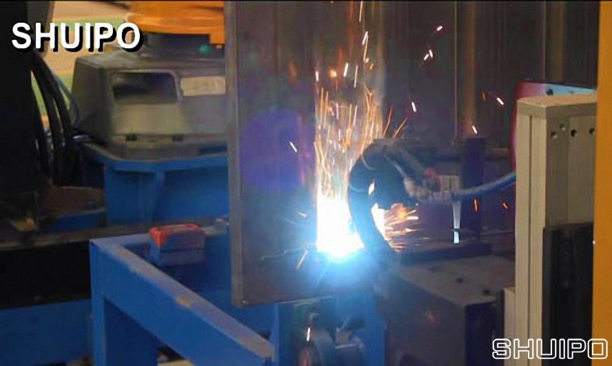 4.瓦楞板自動(dòng)焊接機(jī) 4.瓦楞板自動(dòng)焊接機(jī)